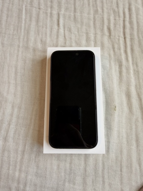 iPhone 15 Pro 128GB ナチュラルチタニウム SIMフリー（スマホ）の商品画像 - 査定依頼日：2026年5月6日 - 最高査定価格：85,000円