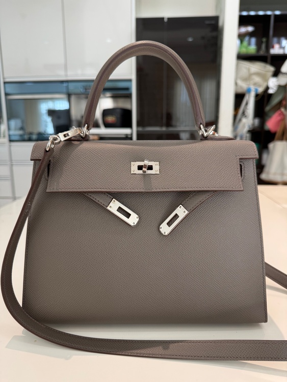 ケリー25（ブランドバッグ）の商品画像 - 査定依頼日：2026年1月12日 - 最高査定価格：2,800,000円