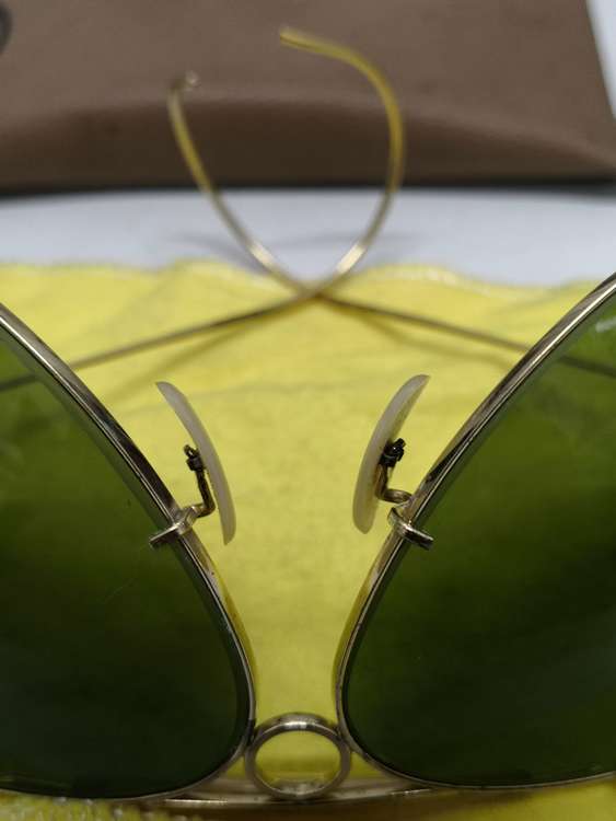 B&L RAY - BAN USA（ブランド財布・小物）の商品画像 - 査定依頼日：2022年9月22日