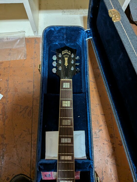 アコースティックギター多分、1972年モデル（ピアノ・楽器・PA機材）の商品画像 - 査定依頼日：2026年2月9日 - 最高査定価格：180,000円