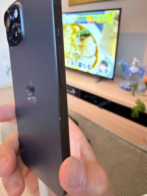 iPhone iPhone 15 128GB SIMフリー（スマホ）の商品画像 - 査定依頼日：2026年7月25日 - 最高査定価格：58,000円