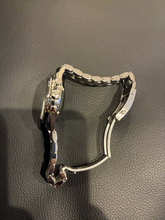 オメガ スピードマスター 3（高級時計）の商品画像 - 査定依頼日：2025年5月11日 - 最高査定価格：630,000円