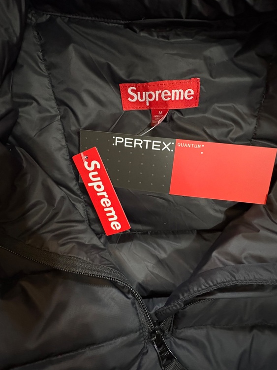 ハーフジップダウン（古着・ファッション）の商品画像 - 査定依頼日：2026年1月14日 - 最高査定価格：30,000円