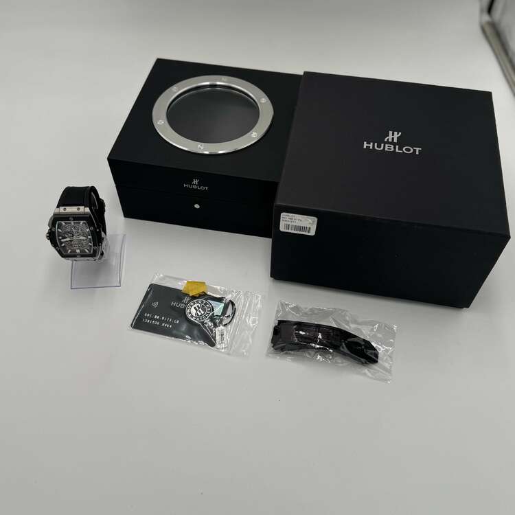 ウブロ ビックバン （高級時計）の商品画像 - 査定依頼日：2025年3月20日 - 最高査定価格：1,400,000円