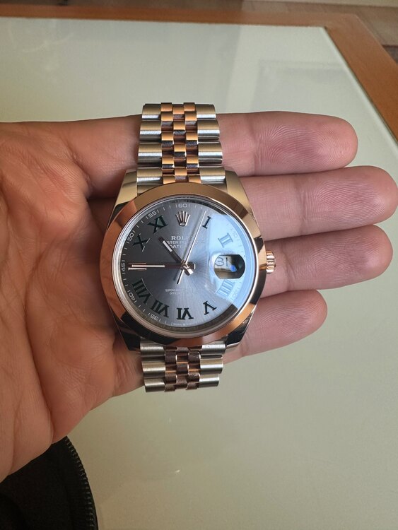 ロレックス デイトジャスト 12630（高級時計）の商品画像 - 査定依頼日：2025年2月1日 - 最高査定価格：2,200,000円