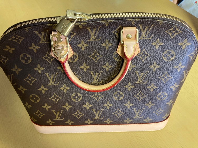 ルイヴィトン アルマ （ブランドバッグ）の商品画像 - 査定依頼日：2025年8月20日 - 最高査定価格：230,000円