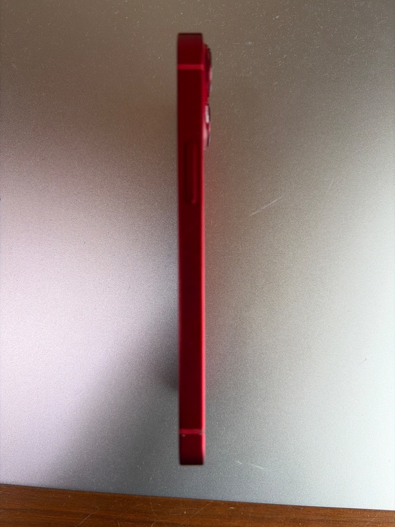 iPhone iPhone 13 mini 256GB au（スマホ）の商品画像 - 査定依頼日：2026年8月8日 - 最高査定価格：33,000円
