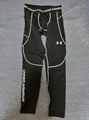 アンダーアーマCOLDGEAR（その他のスポーツ用品）の商品画像 - 査定依頼日：2026年1月19日 - 最高査定価格：1,000円