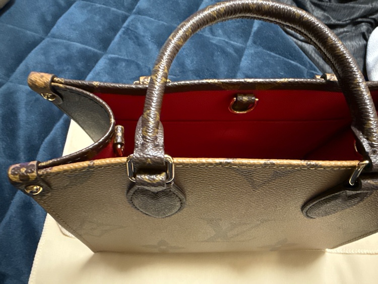 M46373（ブランドバッグ）の商品画像 - 査定依頼日：2026年1月23日 - 最高査定価格：300,000円