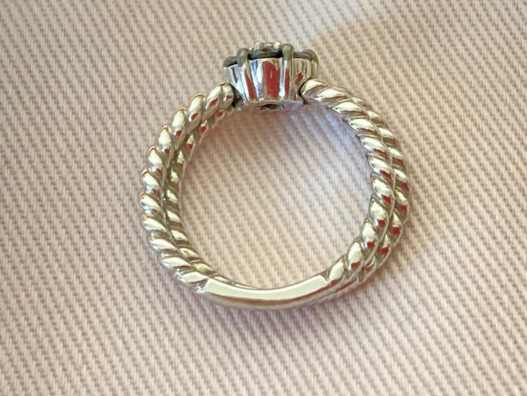 ポンテベッキオ　ブラックダイヤリング（宝石）の商品画像 - 査定依頼日：2022年9月30日 - 最高査定価格：25,000円