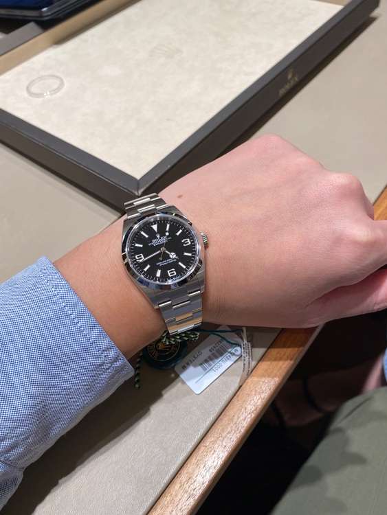 ロレックス エクスプローラー 124270（高級時計）の商品画像 - 査定依頼日：2025年10月25日 - 最高査定価格：1,380,000円