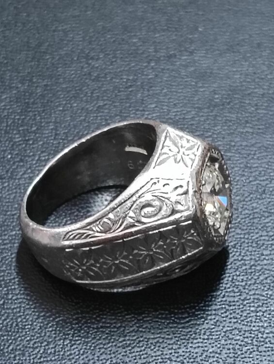 指輪（金・貴金属）の商品画像 - 査定依頼日：2025年11月18日 - 最高査定価格：2,500,000円