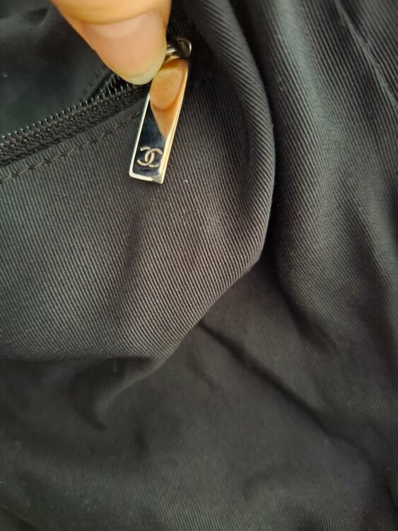 アンリミテッド（ブランドバッグ）の商品画像 - 査定依頼日：2026年2月8日 - 最高査定価格：20,000円