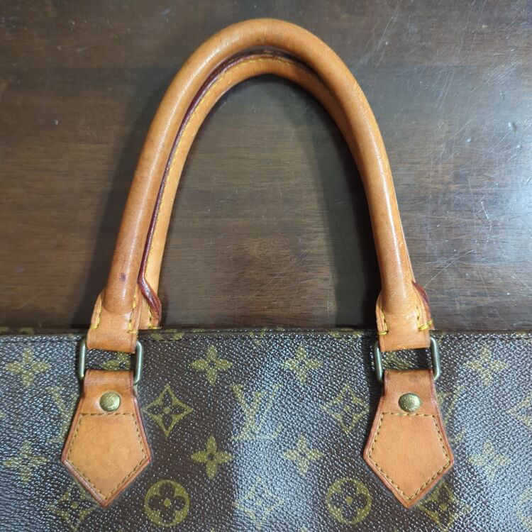 ルイヴィトン モノグラム （ブランドバッグ）の商品画像 - 査定依頼日：2025年10月31日 - 最高査定価格：60,000円