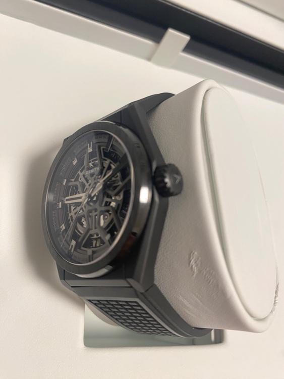 デファイクラシック（高級時計）の商品画像 - 査定依頼日：2025年9月15日 - 最高査定価格：710,000円