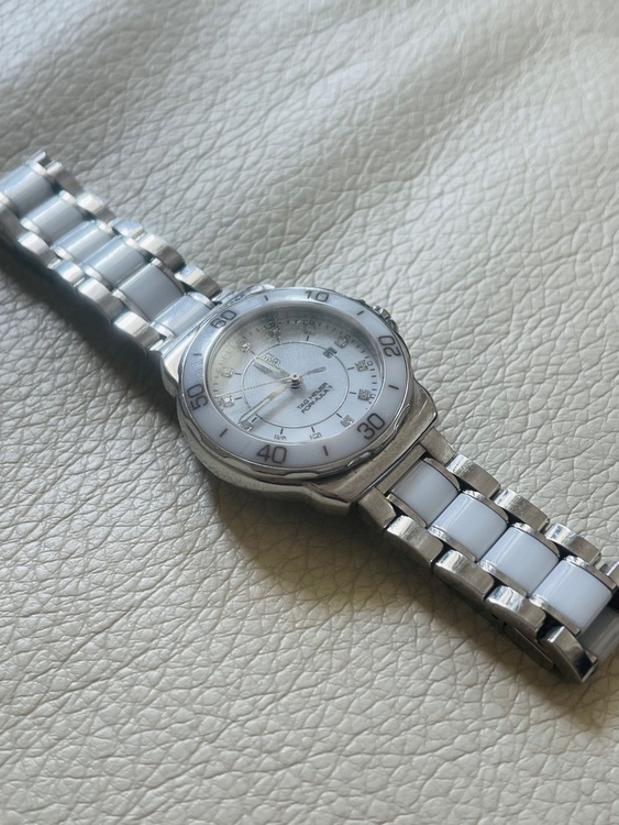 タグホイヤー フォーミュラ （高級時計）の商品画像 - 査定依頼日：2026年4月25日 - 最高査定価格：100,000円