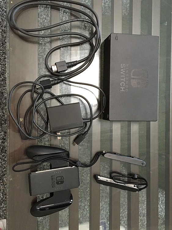 Nintendo Switch本体 大乱闘スマッシュブラザーズ SPECIALセ（ゲーム機本体・ゲームソフト）の商品画像 - 査定依頼日：2020年4月26日 - 最高査定価格：36,000円