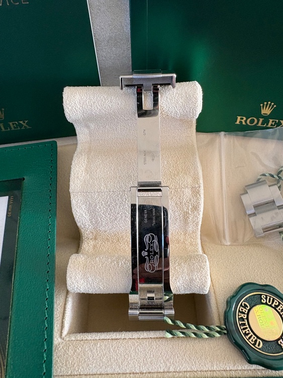 ロレックス パーペチュアルデイト 12430（高級時計）の商品画像 - 査定依頼日：2026年1月14日 - 最高査定価格：3,000,000円