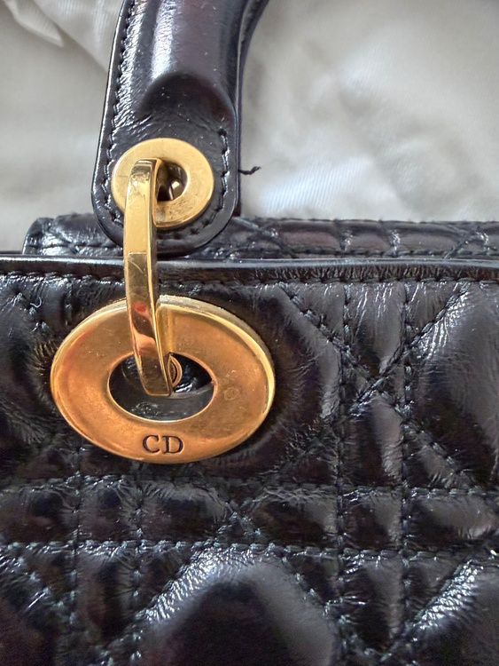 ディオール  （ブランドバッグ）の商品画像 - 査定依頼日：2026年2月16日 - 最高査定価格：230,000円