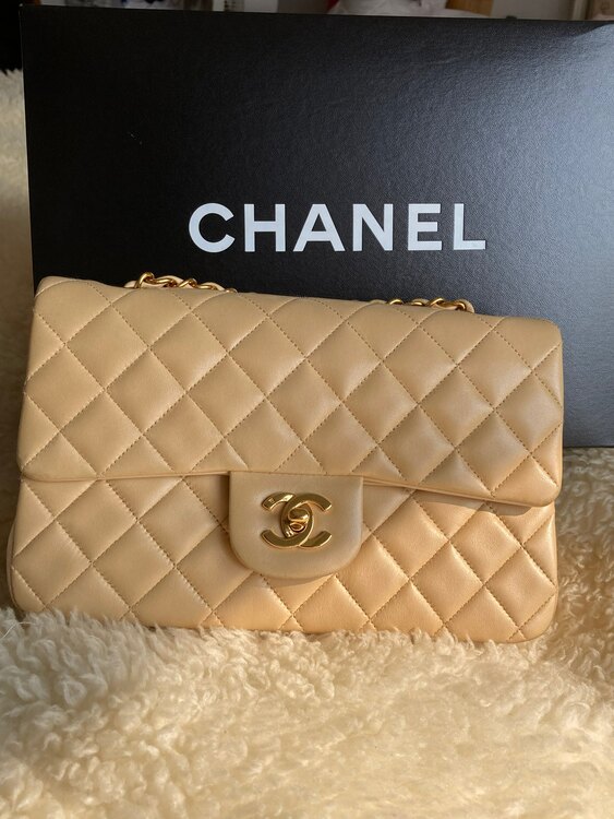 シャネル マトラッセ （ブランドバッグ）の商品画像 - 査定依頼日：2025年1月22日 - 最高査定価格：620,000円