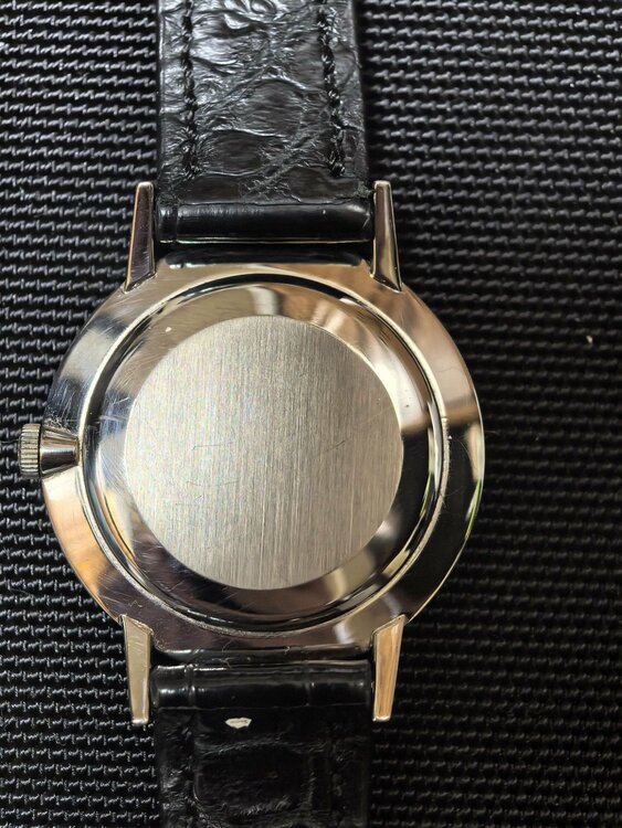 Ref.2592-1 Cal.23-300 WG（高級時計）の商品画像 - 査定依頼日：2026年3月11日 - 最高査定価格：2,000,000円