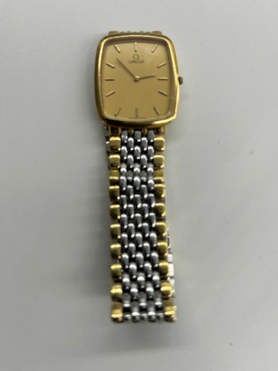 オメガ デ･ビル 分かりません（高級時計）の商品画像 - 査定依頼日：2025年7月4日 - 最高査定価格：300,000円