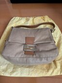 フェンディ  （ブランドバッグ）の商品画像 - 査定依頼日：2025年3月31日 - 最高査定価格：85,000円