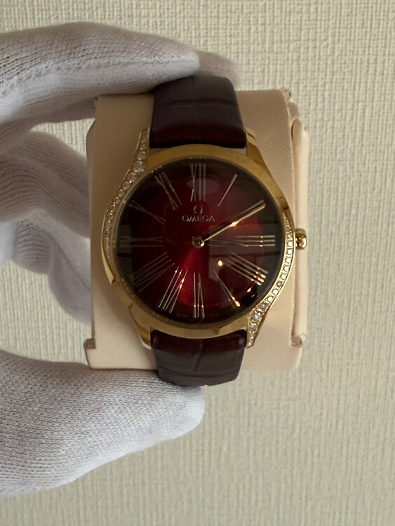 トレゾル36ムーンシャインゴールド　レザーストラップ（高級時計）の商品画像 - 査定依頼日：2025年5月22日 - 最高査定価格：630,000円