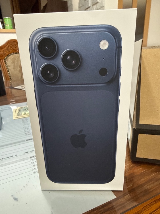 未開封（スマホ）の商品画像 - 査定依頼日：2026年2月24日 - 最高査定価格：201,000円