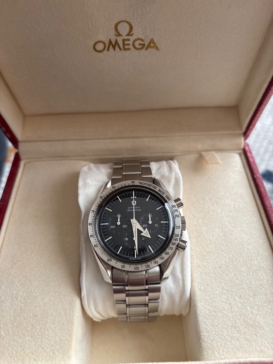 オメガ スピードマスター 35945（高級時計）の商品画像 - 査定依頼日：2025年10月30日 - 最高査定価格：450,000円