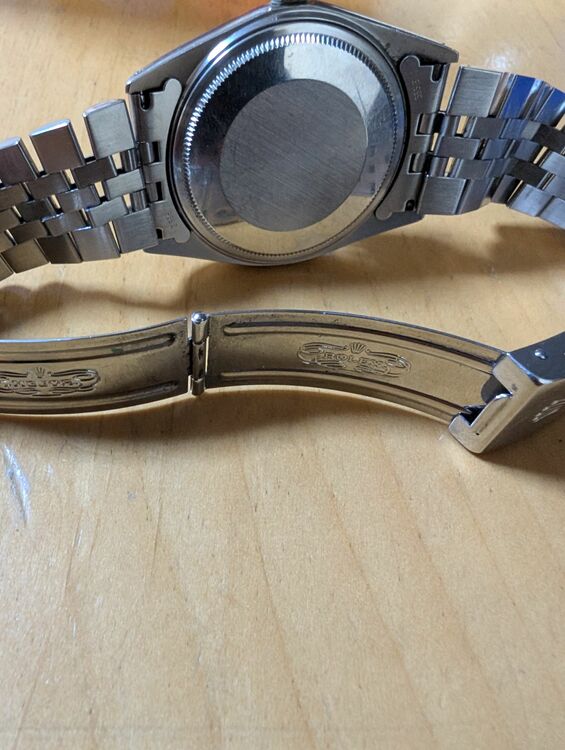 ロレックスデイトジャスト（高級時計）の商品画像 - 査定依頼日：2025年7月30日 - 最高査定価格：720,000円