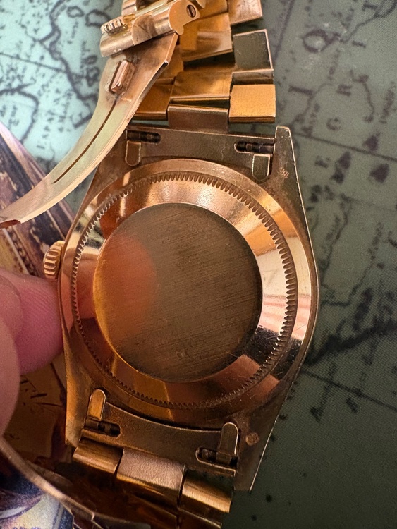 ロレックス デイデイト 1823（高級時計）の商品画像 - 査定依頼日：2026年2月10日 - 最高査定価格：3,250,000円