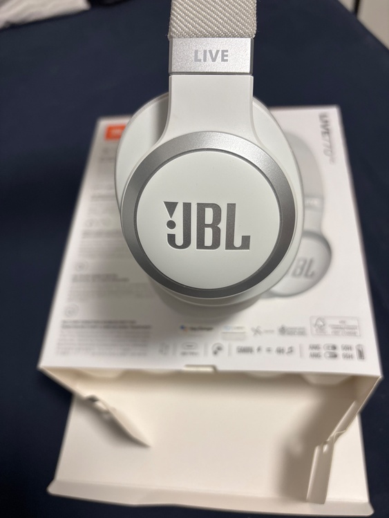 JBL LIVE770NC（オーディオ・スピーカー）の商品画像 - 査定依頼日：2026年3月31日 - 最高査定価格：2,100円