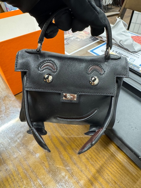 ケリードール　◽︎D刻印　2000年限定（ブランドバッグ）の商品画像 - 査定依頼日：2025年11月29日 - 最高査定価格：5,000,000円