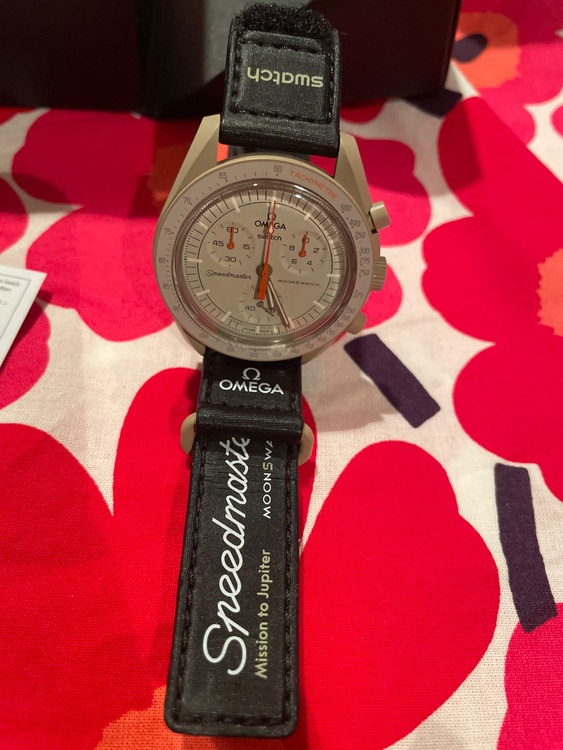 OMEGA×SWATCH  mission TO jupiter（ブランド財布・小物）の商品画像 - 査定依頼日：2025年10月25日 - 最高査定価格：20,000円