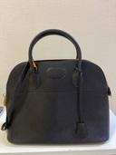 35㎝　ゴールド金具（ブランドバッグ）の商品画像 - 査定依頼日：2025年11月16日 - 最高査定価格：600,000円