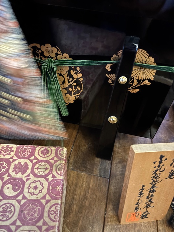 五月人形　上原玉鳳作　飛鳥　12号　大鎧（美術品・骨董品）の商品画像 - 査定依頼日：2025年11月25日 - 最高査定価格：2,000円