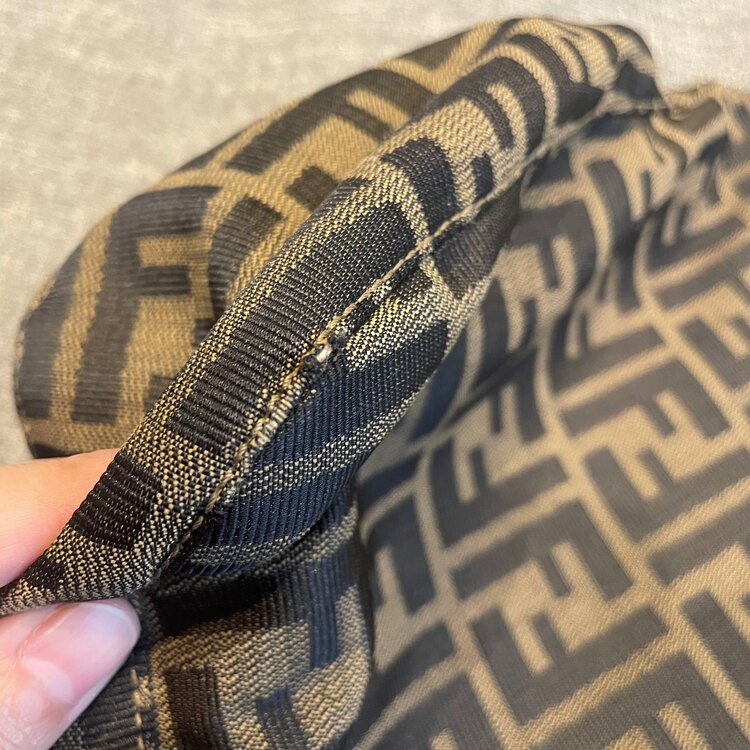 マンマバケット（ブランドバッグ）の商品画像 - 査定依頼日：2025年3月19日 - 最高査定価格：70,000円