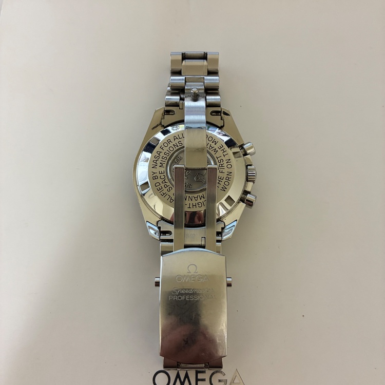 スピードマスタープロフェッショナル（高級時計）の商品画像 - 査定依頼日：2026年3月2日 - 最高査定価格：600,000円