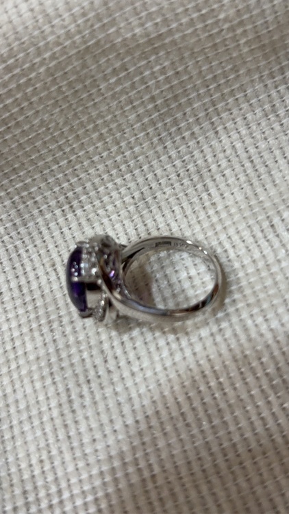 不明（宝石）の商品画像 - 査定依頼日：2025年12月11日 - 最高査定価格：80,000円