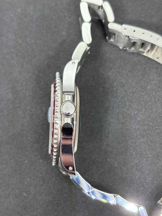 ロレックス GMTマスター 1671（高級時計）の商品画像 - 査定依頼日：2025年4月10日 - 最高査定価格：1,700,000円