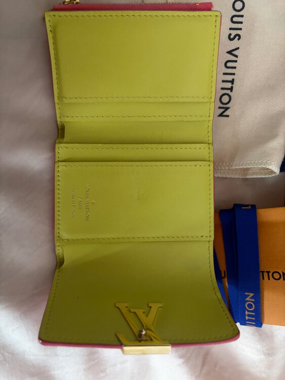 M81203ポルトフォイユカプシーヌXS日本限定色（ブランド財布・小物）の商品画像 - 査定依頼日：2025年5月11日 - 最高査定価格：58,000円