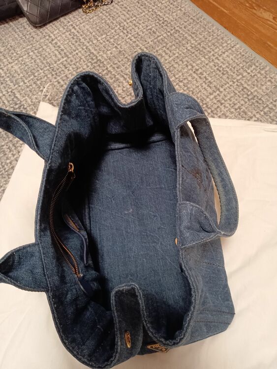 不明（ブランドバッグ）の商品画像 - 査定依頼日：2025年10月29日 - 最高査定価格：80,000円