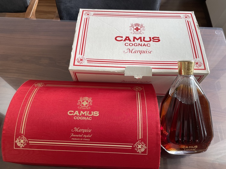 marquise（お酒）の商品画像 - 査定依頼日：2021年9月23日 - 最高査定価格：15,000円