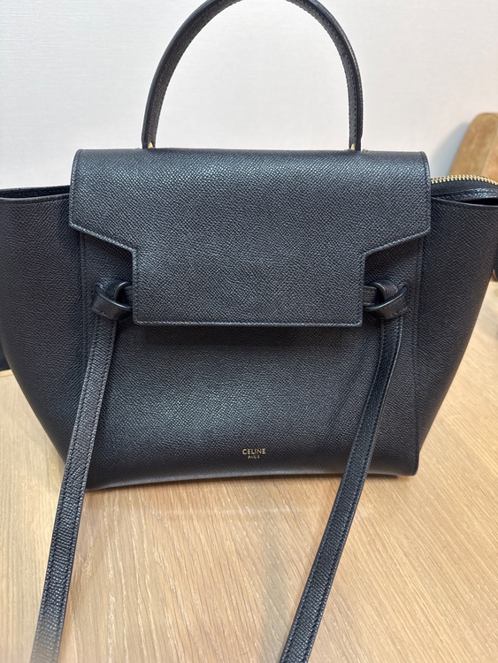 ベルトバッグ（ブランドバッグ）の商品画像 - 査定依頼日：2025年6月23日 - 最高査定価格：130,000円