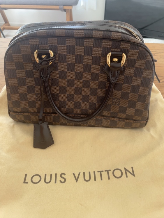 バック（ブランドバッグ）の商品画像 - 査定依頼日：2025年12月5日 - 最高査定価格：100,000円