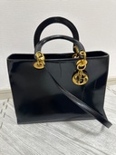 レディディオール　パテントレザー（ブランドバッグ）の商品画像 - 査定依頼日：2025年11月29日 - 最高査定価格：50,000円