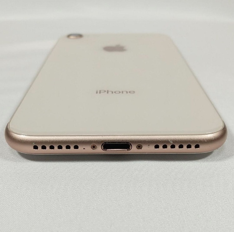 Apple iPhone8 64GB ゴールド（スマホ）の商品画像 - 査定依頼日：2026年7月28日 - 最高査定価格：3,000円