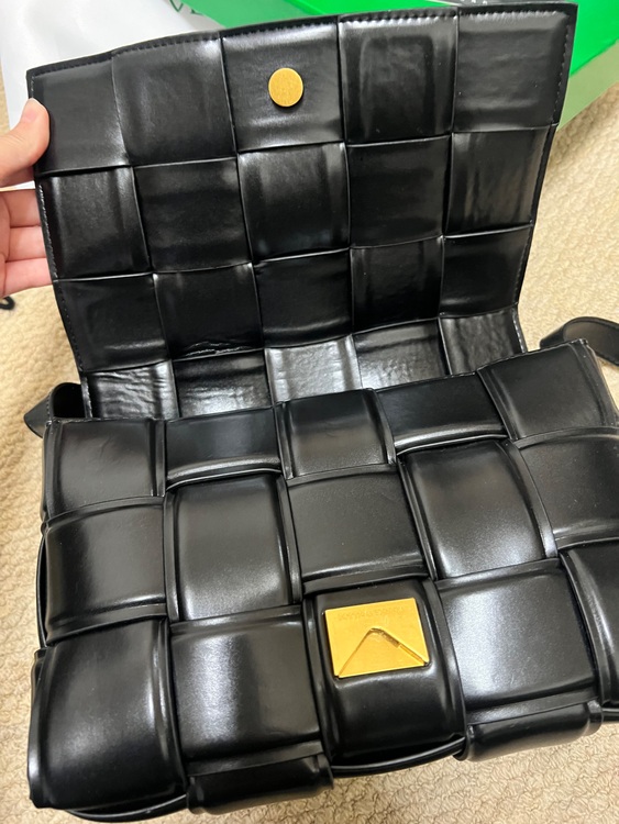 ボッテガ・ヴェネタ  （ブランドバッグ）の商品画像 - 査定依頼日：2025年11月7日 - 最高査定価格：150,000円