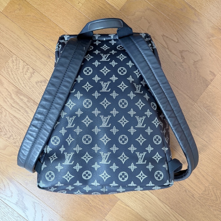 LOUIS VUITTON アポロ バックパック アップサイドダウン M43676 モノグラム（ブランドバッグ）の商品画像 - 査定依頼日：2026年9月21日 - 最高査定価格：245,000円